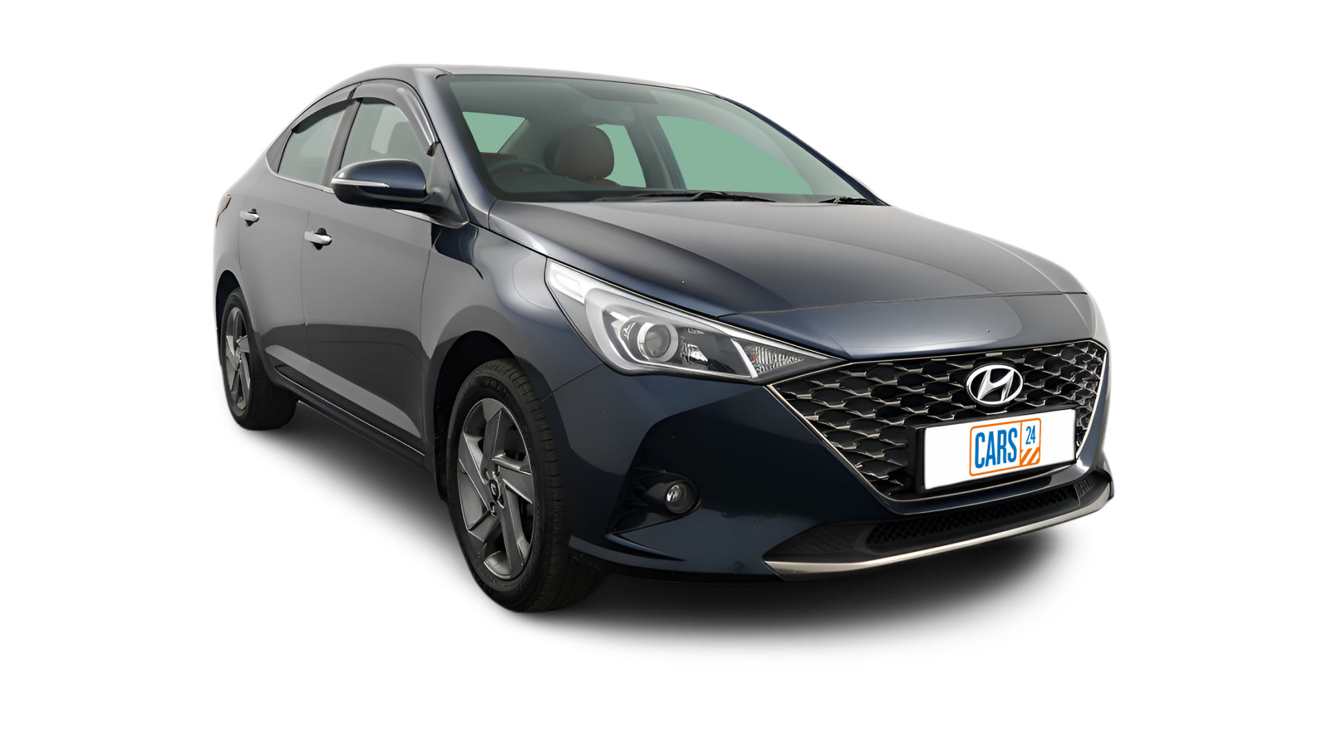 Hyundai Verna-img